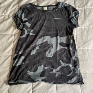 Free people t shirt
